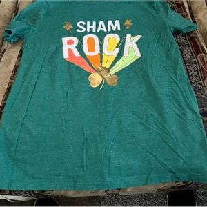 Boys Sham rock shirt. Size 8/10 by Cat &Jack